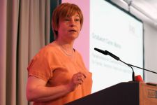 bap-Preis Politische Bildung zum Thema „Wir müssen reden!“ — 3. Juni in Berlin